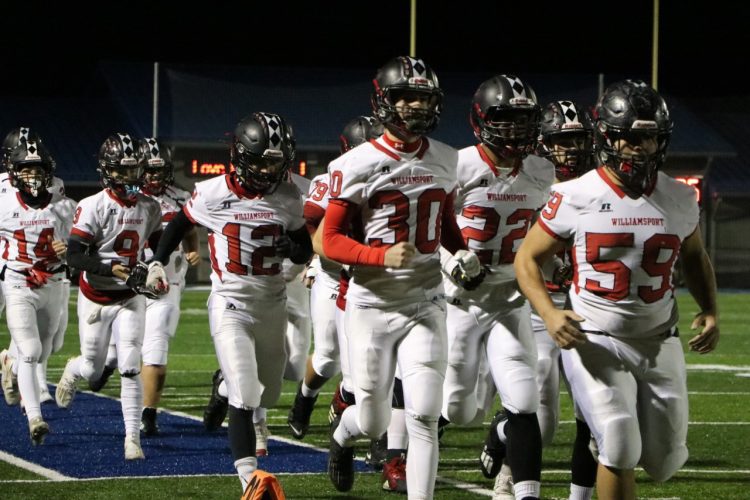 Williamsport football comeback falls short, 1714 against State College